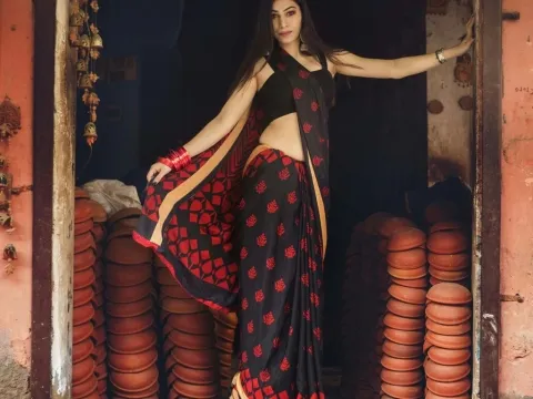 pussy webcam model DivyaSingh