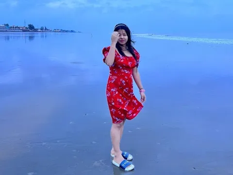 adult webcam model EdenAaliya