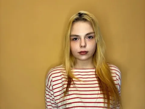 Click here for SEX WITH MaydaEllett
