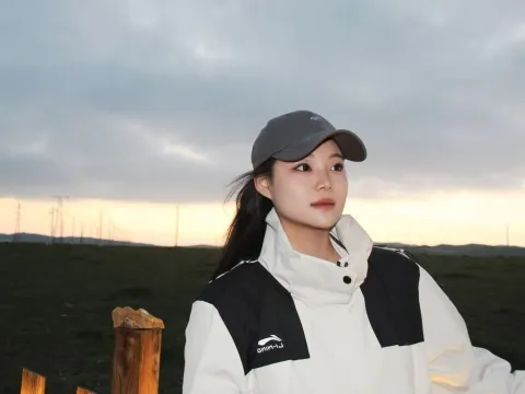 live real sex model YuYangyi